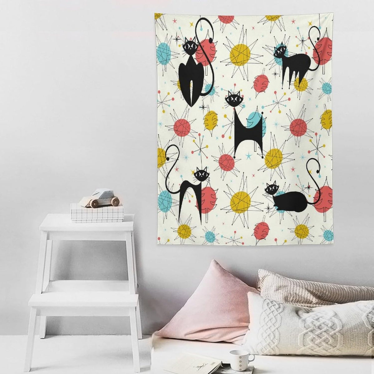 ICMOLYYENLO Abstract Cat Tapestry, Medieval Abstract Atomic Star Cat Vintage Home Wall Hanging Art Tapestry for Bedroom Living Room Dormitory 40x60 Inch