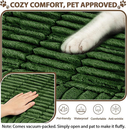 FUANGUI Waterproof Couch Cover Sofa Cover for Dogs and Pets Sofa Protector | Non-Slip Washable Fuzzy Soft Cat Bed Sofa Slipcover for 2-3 Cushion Couch Sofa Pet Friendly, Dark Green, 27.6" x 59.1", 1 pcs