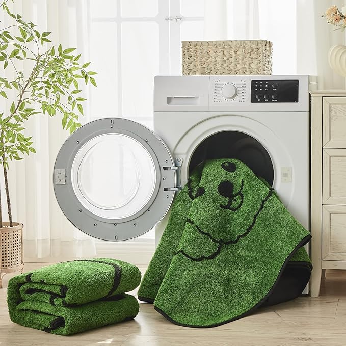 Reusable Puppy Pads , Washable Pee Pads for Dogs 18" x 24" 2 Pack | Super Absorbent & Leakproof Potty Training Pads, Plush Grass-Look With Non-Slip Backing For Crates, Playpens & Small Pets