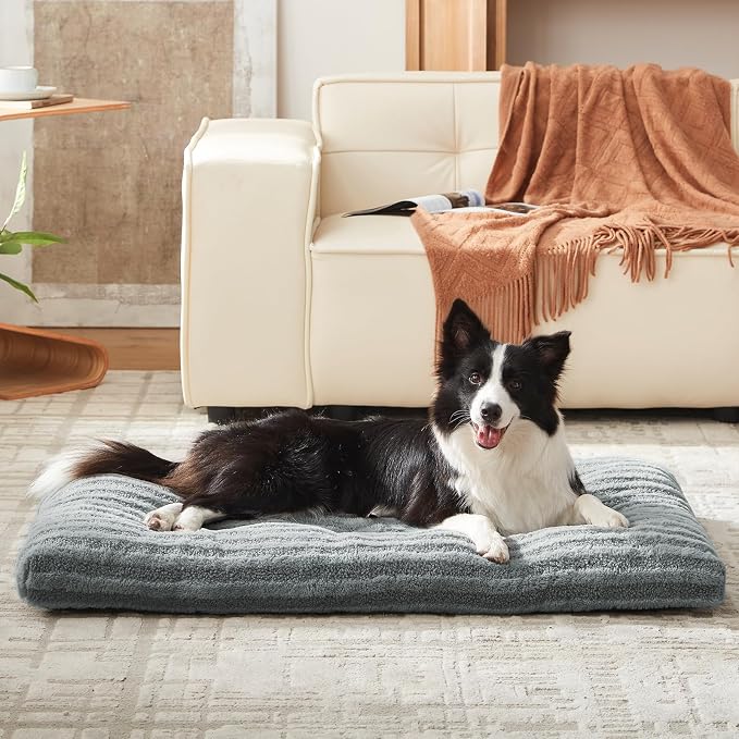 FURTIME Washable XL Dog Bed for Extra Large Dogs, Deluxe Dog Crate Beds | Comfy Fluffy Kennel Pad Anti-Slip Pet Sleeping Mat, Machine Washable Dogs Pillow, 44"x32"x4", Gray